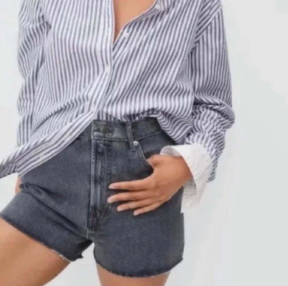 Everlane The Way-High Denim Shorts in Black Grey Raw Hem 28